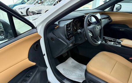 Lexus RX IV рестайлинг, 2025 год, 7 950 000 рублей, 8 фотография