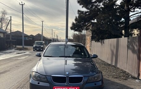 BMW 3 серия, 2006 год, 850 000 рублей, 1 фотография