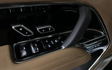 Land Rover Range Rover IV рестайлинг, 2026 год, 25 880 000 рублей, 17 фотография