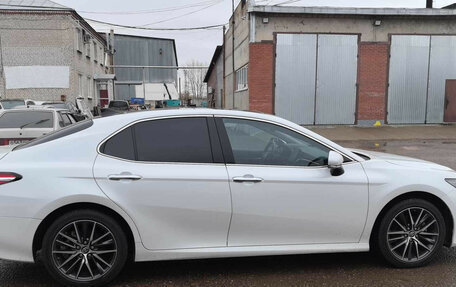 Toyota Camry, 2022 год, 3 496 000 рублей, 4 фотография