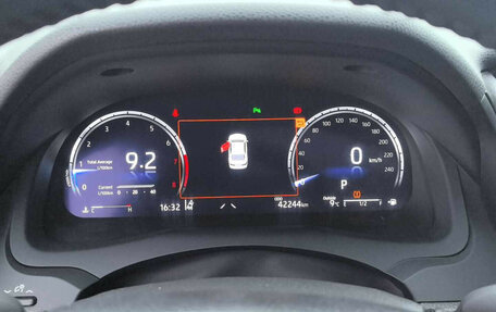 Toyota Camry, 2022 год, 3 496 000 рублей, 10 фотография