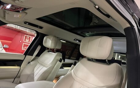 Land Rover Range Rover IV рестайлинг, 2025 год, 27 980 000 рублей, 15 фотография