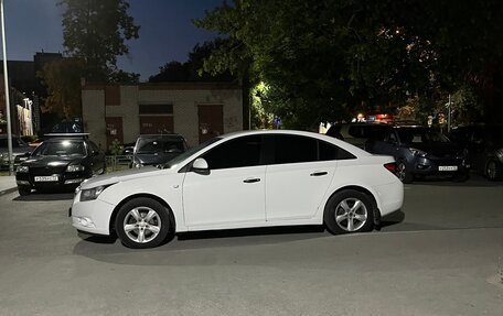 Chevrolet Cruze II, 2012 год, 700 000 рублей, 2 фотография