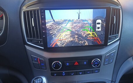 Hyundai H-1 II рестайлинг, 2019 год, 3 250 000 рублей, 14 фотография