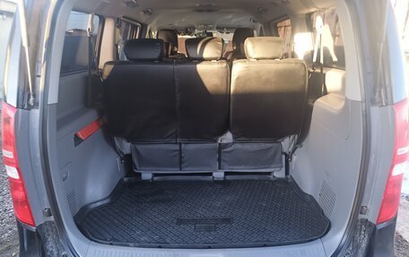 Hyundai H-1 II рестайлинг, 2019 год, 3 250 000 рублей, 22 фотография