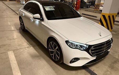 Mercedes-Benz E-Класс, 2024 год, 6 800 000 рублей, 3 фотография