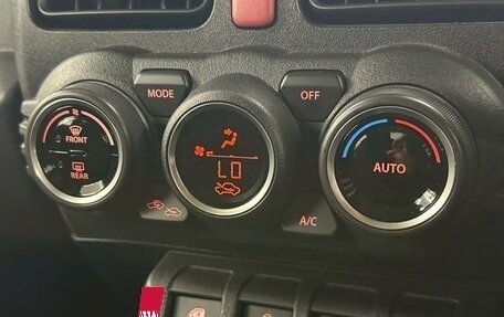 Suzuki Jimny, 2022 год, 1 240 000 рублей, 10 фотография