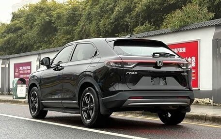 Honda Vezel, 2023 год, 2 200 000 рублей, 5 фотография