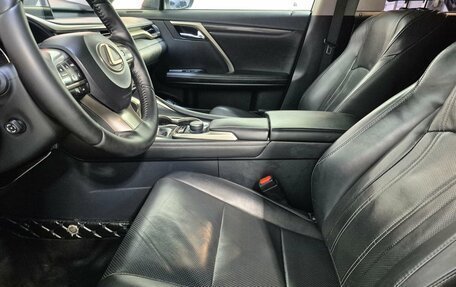 Lexus RX IV рестайлинг, 2018 год, 4 150 000 рублей, 12 фотография