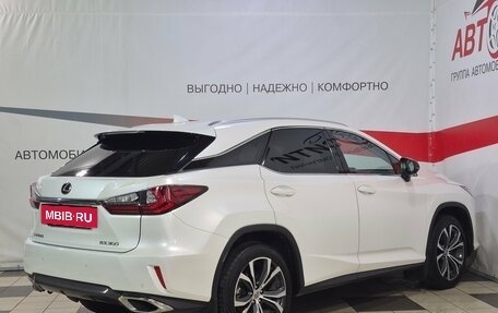 Lexus RX IV рестайлинг, 2018 год, 4 150 000 рублей, 7 фотография