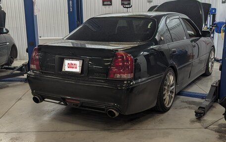 Toyota Crown Majesta, 2000 год, 1 499 000 рублей, 3 фотография