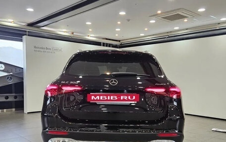 Mercedes-Benz GLC, 2023 год, 5 990 000 рублей, 4 фотография