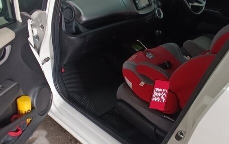 Honda Fit III, 2010 год, 710 000 рублей, 9 фотография