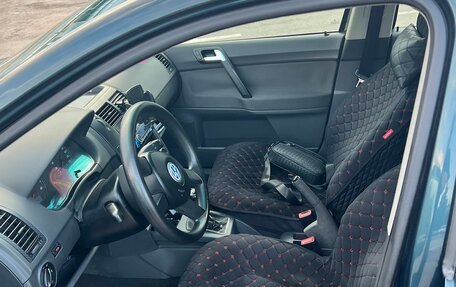 Volkswagen Polo IV рестайлинг, 2002 год, 290 000 рублей, 6 фотография