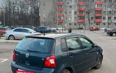 Volkswagen Polo IV рестайлинг, 2002 год, 290 000 рублей, 4 фотография