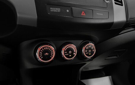 Mitsubishi Outlander III рестайлинг 3, 2010 год, 1 145 000 рублей, 17 фотография