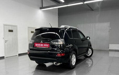 Mitsubishi Outlander III рестайлинг 3, 2010 год, 1 145 000 рублей, 2 фотография