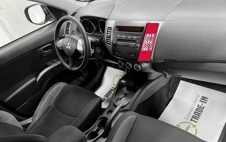 Mitsubishi Outlander III рестайлинг 3, 2010 год, 1 145 000 рублей, 14 фотография