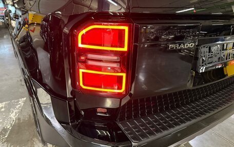 Toyota Land Cruiser Prado, 2025 год, 11 000 000 рублей, 6 фотография