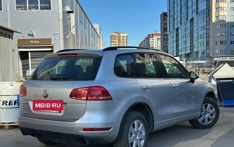 Volkswagen Touareg III, 2011 год, 1 849 000 рублей, 6 фотография