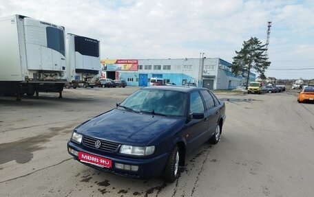 Volkswagen Passat B4, 1995 год, 210 000 рублей, 1 фотография