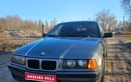 BMW 3 серия, 1993 год, 285 000 рублей, 1 фотография