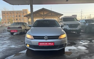 Volkswagen Jetta VI, 2013 год, 925 000 рублей, 1 фотография