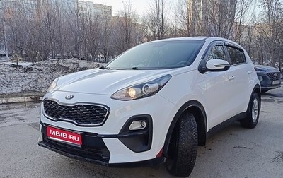 KIA Sportage IV рестайлинг, 2020 год, 1 900 000 рублей, 1 фотография