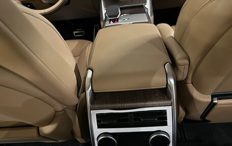 Land Rover Range Rover IV рестайлинг, 2025 год, 24 850 000 рублей, 37 фотография