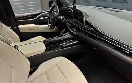 Cadillac Escalade V, 2022 год, 11 990 000 рублей, 11 фотография
