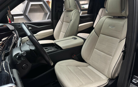 Cadillac Escalade V, 2022 год, 11 990 000 рублей, 13 фотография