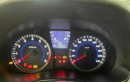 Hyundai Solaris II рестайлинг, 2012 год, 697 000 рублей, 11 фотография