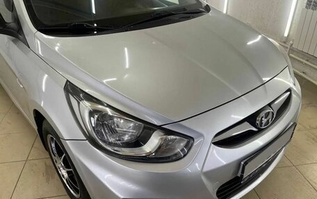 Hyundai Solaris II рестайлинг, 2012 год, 697 000 рублей, 18 фотография