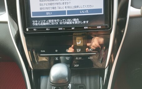 Toyota Harrier, 2019 год, 3 400 000 рублей, 3 фотография