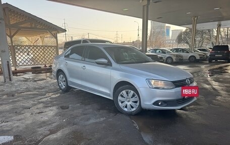 Volkswagen Jetta VI, 2013 год, 925 000 рублей, 5 фотография