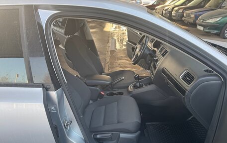 Volkswagen Jetta VI, 2013 год, 925 000 рублей, 10 фотография