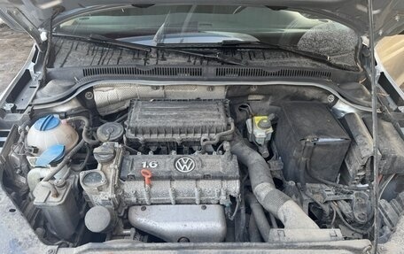 Volkswagen Jetta VI, 2013 год, 925 000 рублей, 12 фотография