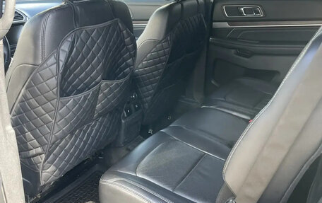 Ford Explorer VI, 2018 год, 3 400 000 рублей, 8 фотография