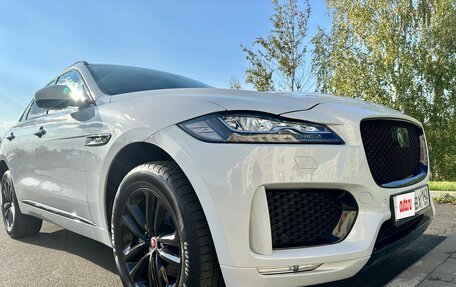 Jaguar F-Pace, 2019 год, 4 200 000 рублей, 2 фотография
