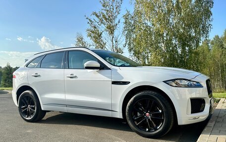 Jaguar F-Pace, 2019 год, 4 200 000 рублей, 3 фотография