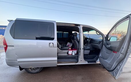 Hyundai Grand Starex Grand Starex I рестайлинг 2, 2011 год, 1 250 000 рублей, 5 фотография