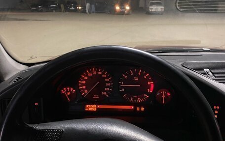 BMW 5 серия, 1989 год, 650 000 рублей, 2 фотография