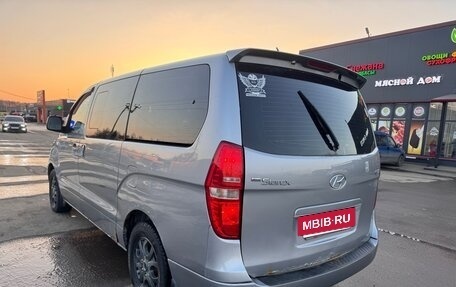 Hyundai Grand Starex Grand Starex I рестайлинг 2, 2011 год, 1 250 000 рублей, 4 фотография