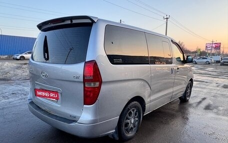 Hyundai Grand Starex Grand Starex I рестайлинг 2, 2011 год, 1 250 000 рублей, 6 фотография