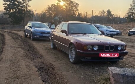BMW 5 серия, 1989 год, 650 000 рублей, 9 фотография