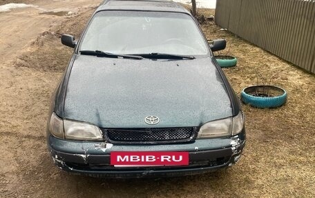 Toyota Carina E, 1994 год, 150 000 рублей, 8 фотография