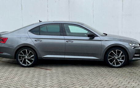 Skoda Superb III рестайлинг, 2023 год, 2 442 681 рублей, 4 фотография