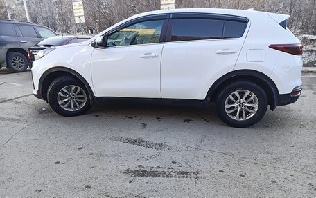 KIA Sportage IV рестайлинг, 2020 год, 1 900 000 рублей, 6 фотография