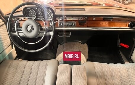 Mercedes-Benz W108, 1970 год, 10 000 000 рублей, 5 фотография
