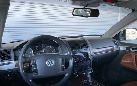 Volkswagen Touareg III, 2008 год, 1 385 000 рублей, 13 фотография